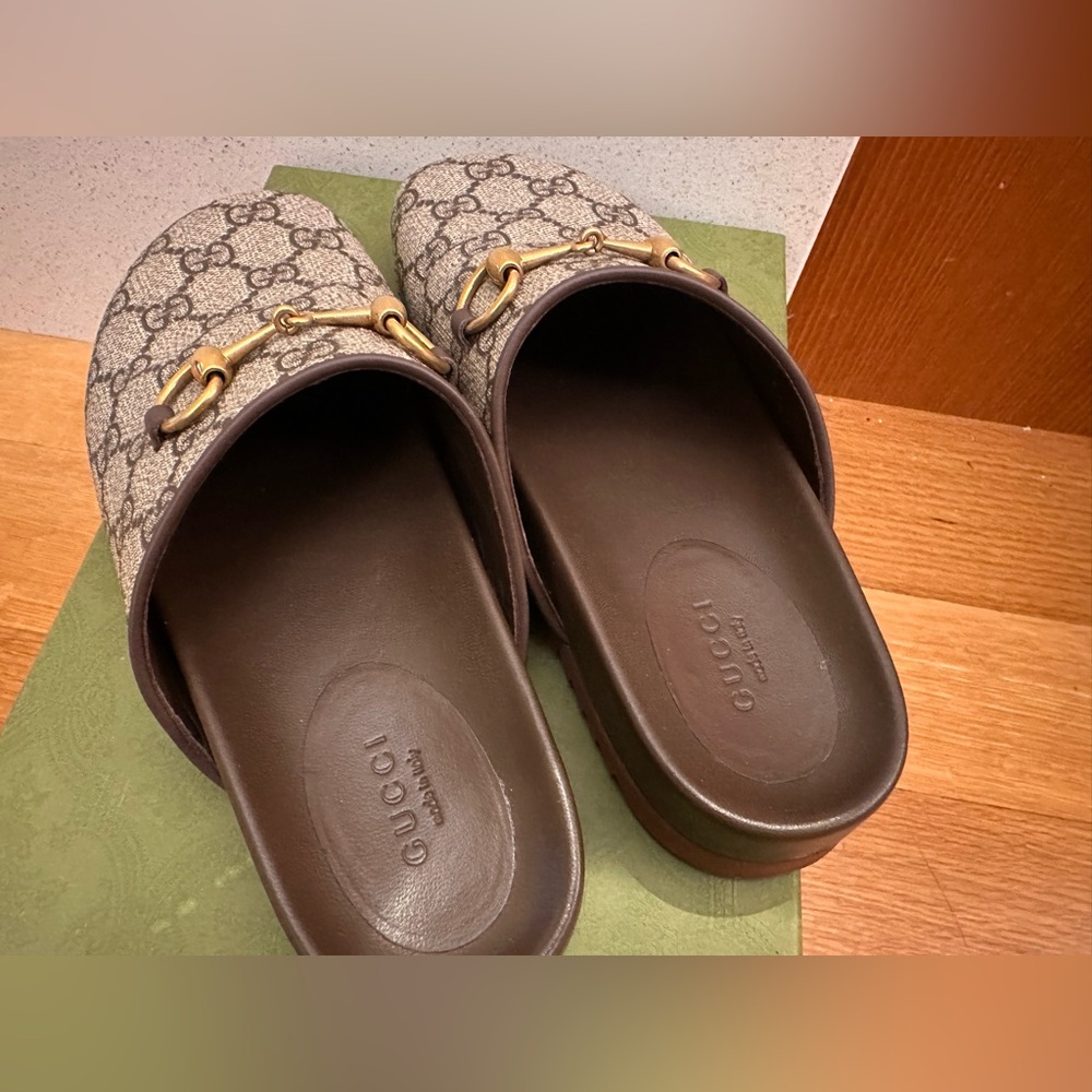 Gucci Beige Monogram Mules with Gold Hardware - Picture 4 of 10